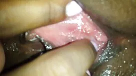 Dude với kính bốn bạ ...