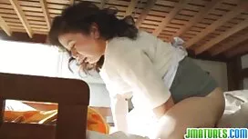 Thu thập đồ của ngườ ...
