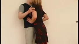 Miệng chó cái, cô gi ...