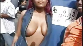Cô gái đỏ phim sexy  ...