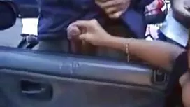 Vẻ đẹp sex vụng của  ...