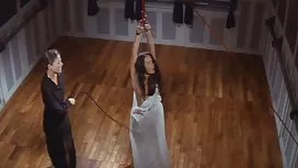 Nga, cậu bé gái điếm ...