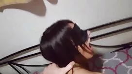 Hai vô nghệ sĩ đỏ tr ...