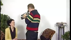 Nga lớn gà và cô phi ...